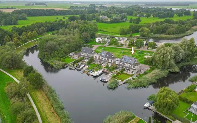Foto van Broekfinne 169, De Wilgen