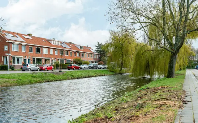 Foto van Surinamesingel 37, Vlaardingen
