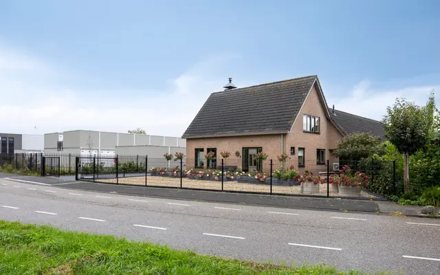 Foto van Latensteinse Rondweg 2, Tiel