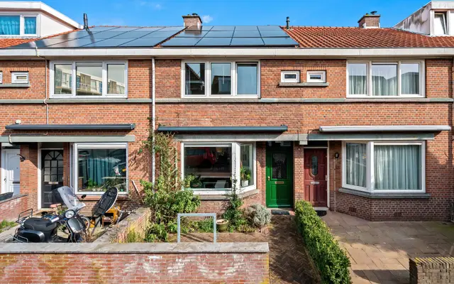 Foto van Van Oosterwijk Bruynstraat 14, 's-Gravenhage
