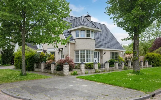 Foto van Simone Signoretstraat 23, Almere