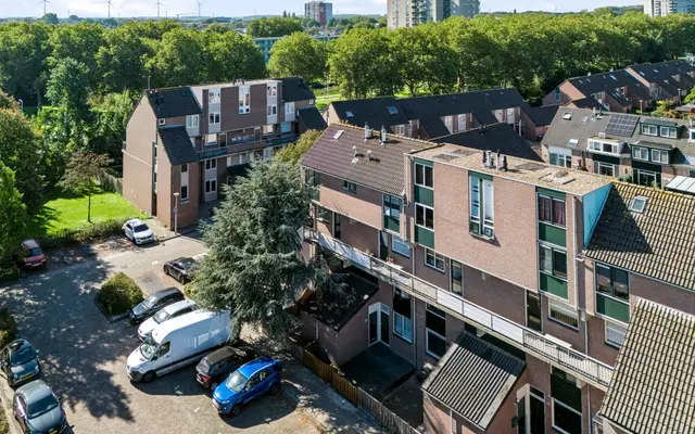 Foto van J. Sasboutstraat 20, Spijkenisse