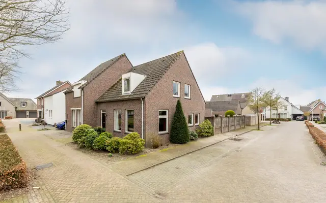 Foto van Glazenmaker 2, Oost West En Middelbeers