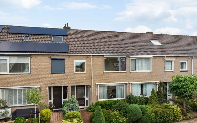 Foto van Van Eerbeeklaan 7, Uithoorn